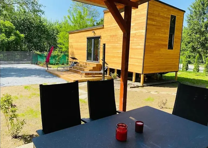 Glamping Paradise With Wellness Дом отдыха Dolni Brezany