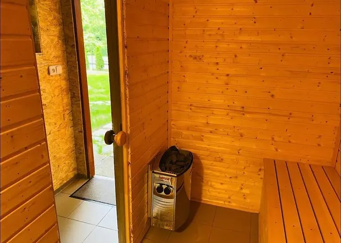 Glamping Paradise With Wellness Dolni Brezany